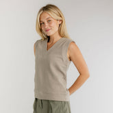 Atlas Ribbed Vest, Chestnut