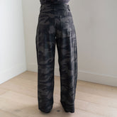 City Barrel Pants, Camo