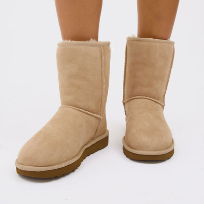 UGG Classic Short II, Sand