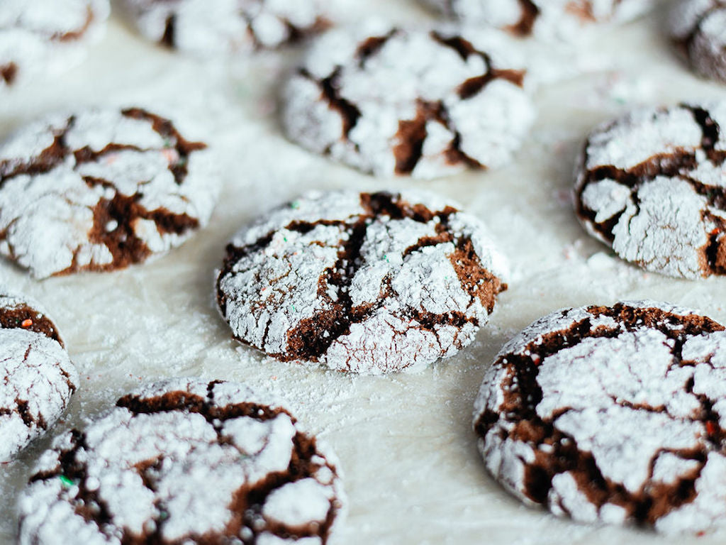 TASTY TUESDAY: Chocolate Peppermint Crinkle Cookies