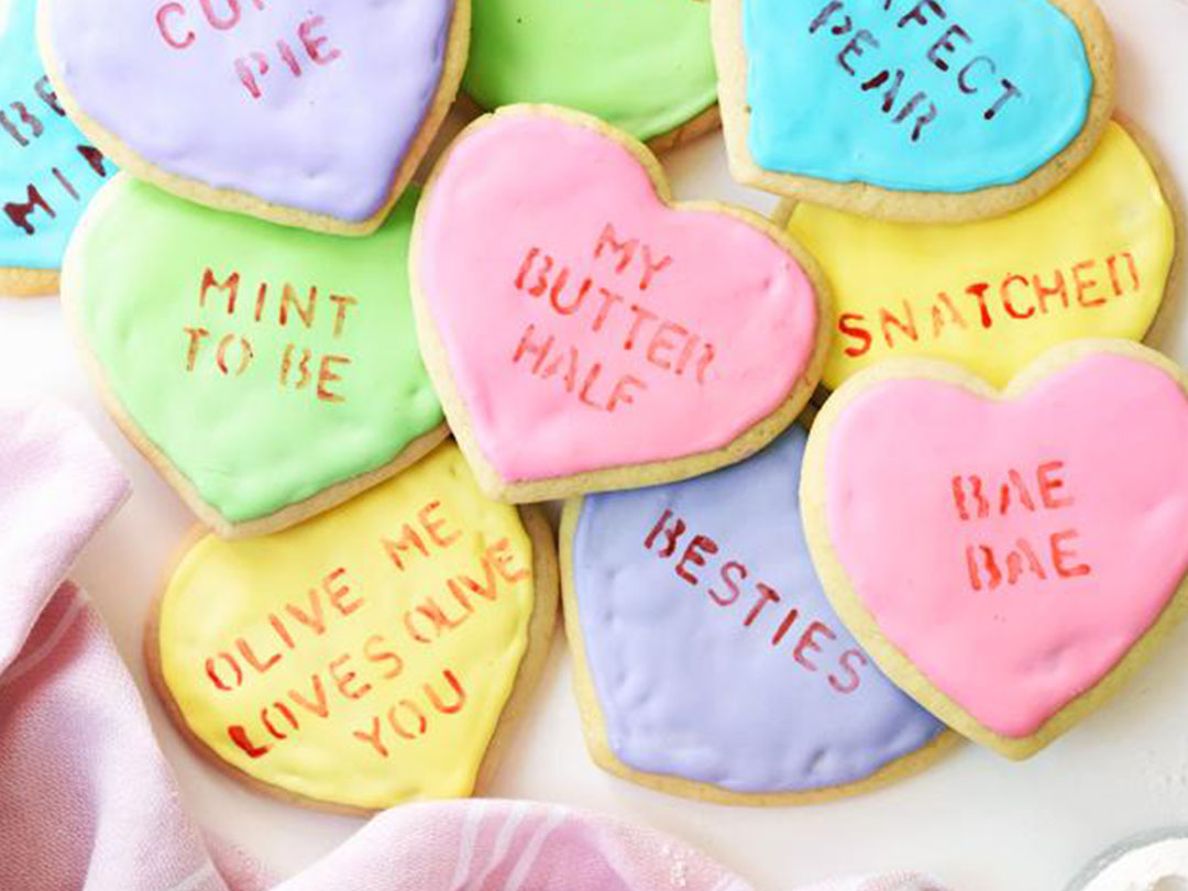 TASTY TUESDAY: Valentine's Conversation Heart Cookies
