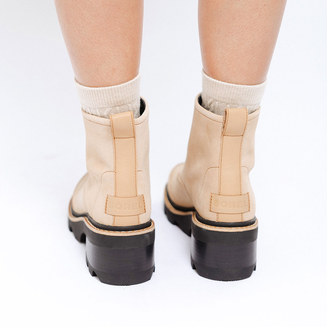 Sorel Joan Now Zip-Canoe, Black - Albion Fit