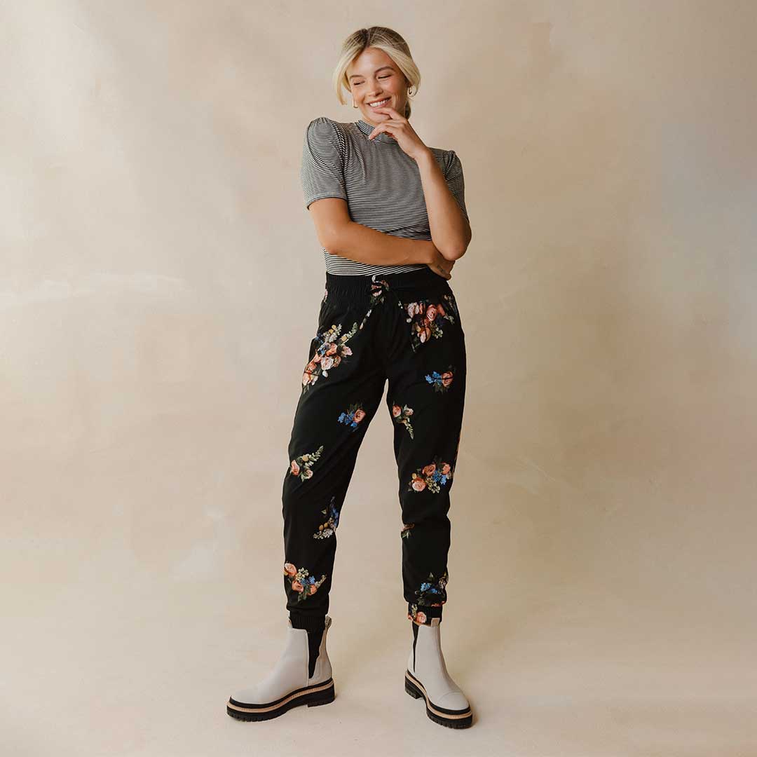 Black Destination Joggers: Women's High-Waisted Pants - Albion