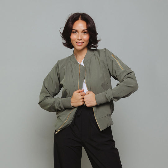 Women's Zip Up Long Utility Jacket In Olive