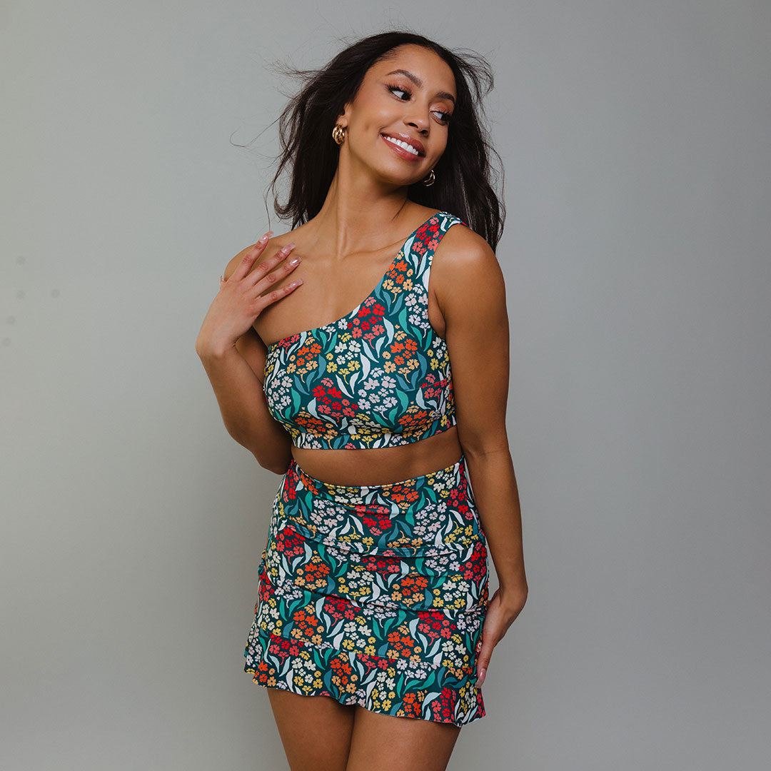 FITTED WAIST GATHERED SKIRT BATHING BOMBSHELL