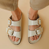 Birkenstock Arizona Big Buckle-High Shine Ecru