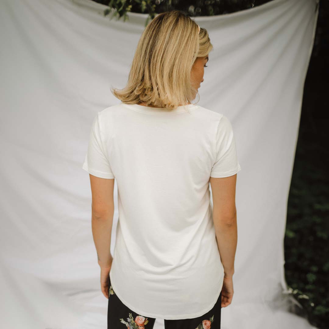 Basic V Neck Tee, Bamboo Ivory - Albion