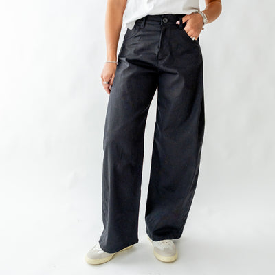 High Rise Barrel Pants, Black