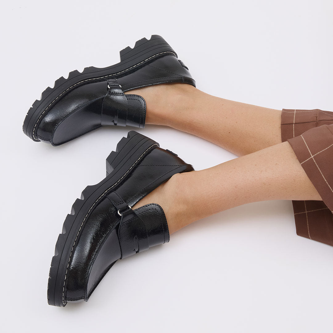 Sorel Revel Ave Loafer, Black/Chalk - Albion Fit
