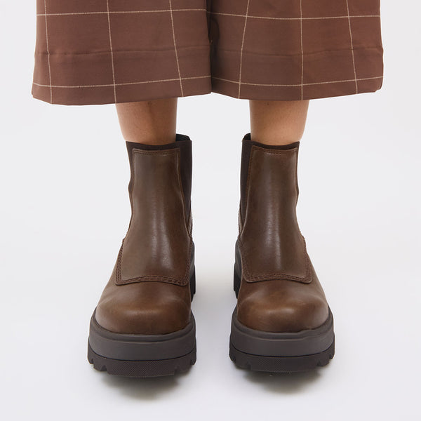 Sorel Joan Frwd Chelsea Boots, Tobacco/Blackened Brown - Albion Fit