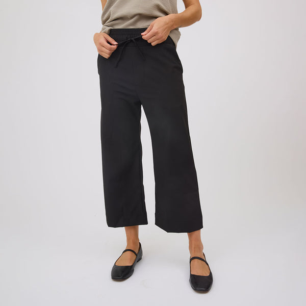 Audrey Wide Leg Pants, Black - Albion Fit