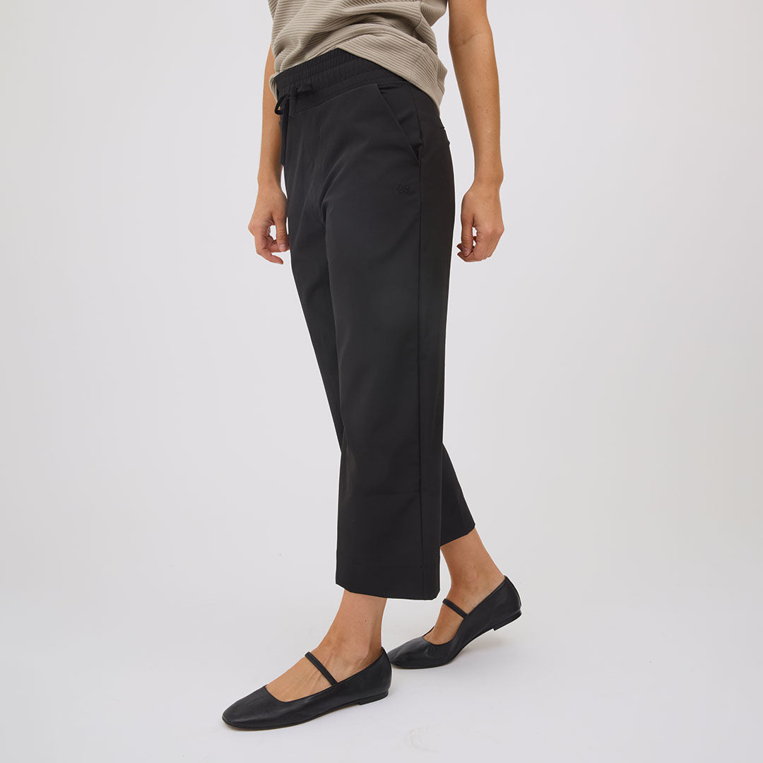 Audrey Wide Leg Pants, Black - Albion Fit