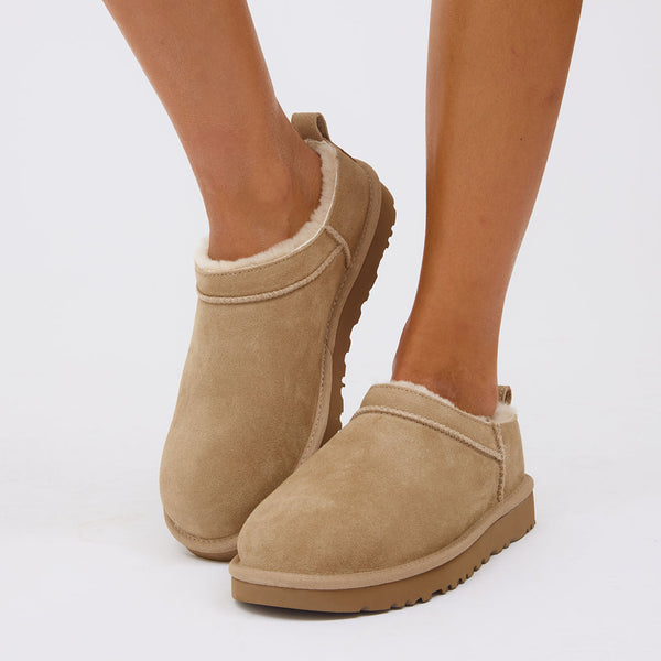 FRAMeWORK UGG/アグ CLASSIC SLIPPER 23 FRAMeWORK UGG/アグ CLASSIC SLIPPER 23cm