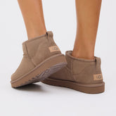 UGG Classic Ultra Mini, Caribou
