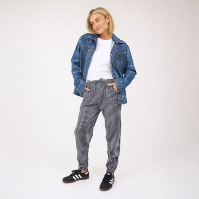 Black Check Jetsetters