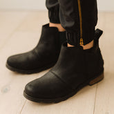 Sorel Emelie Chelsea, Black