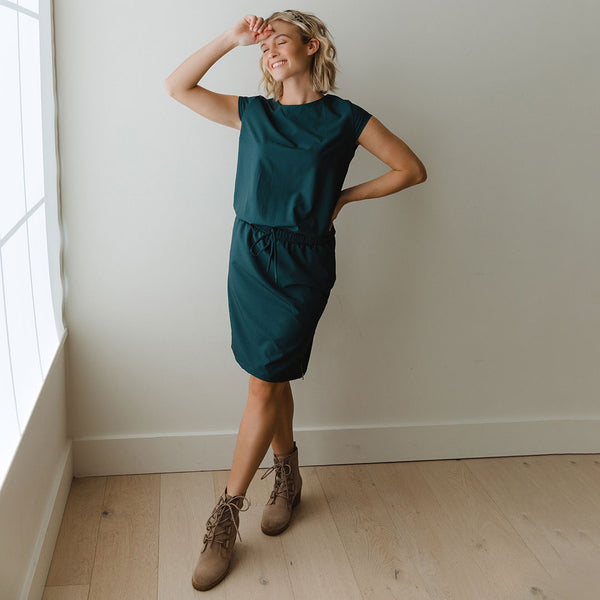 3 great summer travel pieces from Albion Fit. - dress cori lynn